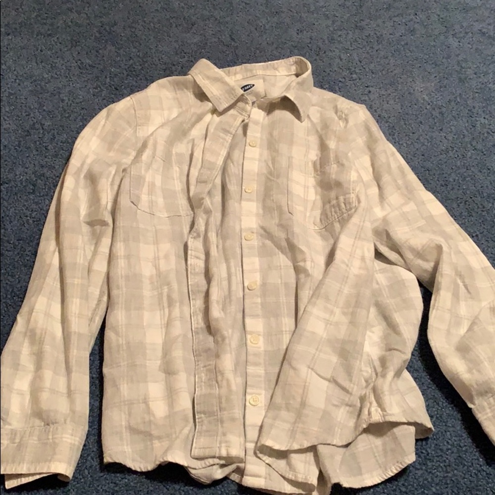 Grey and white checkered shirt